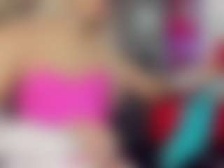 Live cam show with thiara-veky - Spank on Gym Cam Girls
