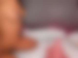 Live cam show with Ciara-Blake - Body Massage on Camsoda Late Night