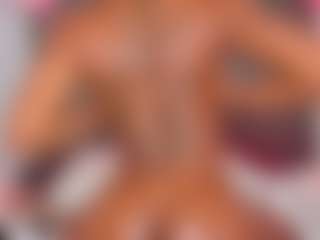 Live cam show with Ciara-Blake - Skinny on livesuperchat.net