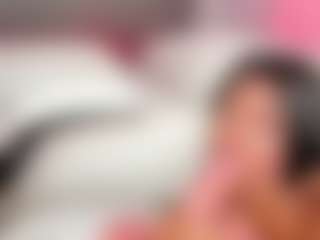 Live cam show with Ciara-Blake - Moaning on liverealitysex.com