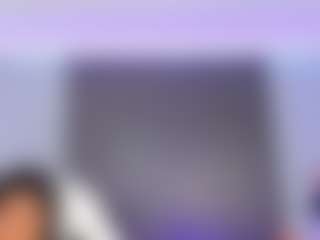 Live cam show with Ciara-Blake - Ebony Squirt on Fling VIP Chat
