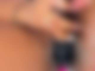 Live cam show with Ciara-Blake - Big Ass on Mixed Magazine Live