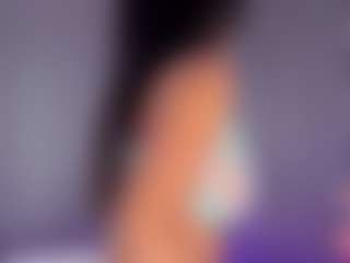 Live cam show with Ciara-Blake - Ebony Squirt on Hubzter Live