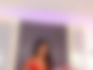 Live cam show with Ciara-Blake - Black Petite on Dare Cams