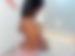Live cam show with Ciara-Blake - Black Young Adult on Camsoda