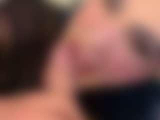 Live cam show with cupcakecravings - Small Tits on Fling VIP Chat