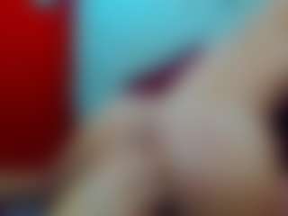 Live cam show with EDWINPEIN - Facial on CamwithHer