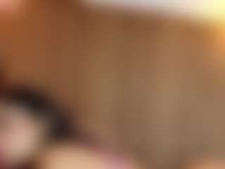Live cam show with Max and Ashley - Dildo Or Vibrator on Cam Slut