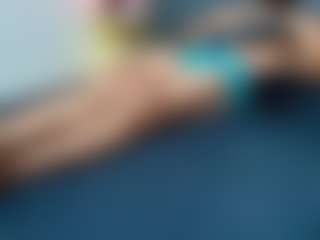 Live cam show with Max and Ashley - Strip on Sweet Sext