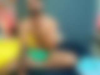 Live cam show with Max and Ashley - Tease on makecum.org