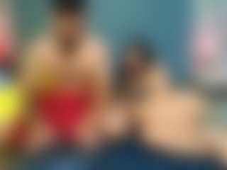 Live cam show with Max and Ashley - Doggy Style on Fit Hotties