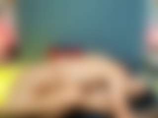 Live cam show with Max and Ashley - Skinny on Fapmatic.com