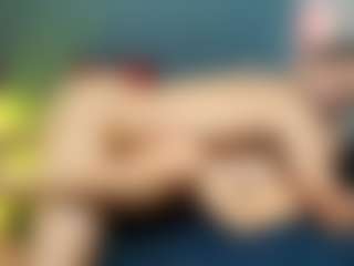 Live cam show with Max and Ashley - Facial on Gym Cam Girls