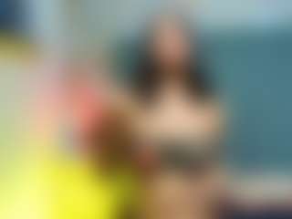 Live cam show with Max and Ashley - Brown Eyes on SpunkLive