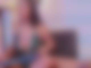 Live cam show with Max and Ashley - Brown Eyes on Gym Cam Girls