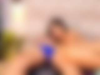 Live cam show with Max and Ashley - Tattoos on Camsoda
