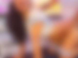 Live cam show with Max and Ashley - Drinking on mypornchat.com