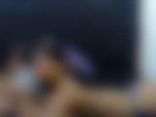 Live cam show with Max and Ashley - Facial on StripNow