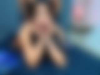 Live cam show with Max and Ashley - Young Adult on Camsoda