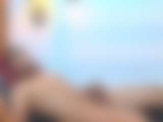 Spettacolo in cam dal vivo con Max and Ashley - Brown Eyes su Camsoda