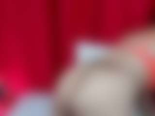 Live cam show with SweeteestJulie - Hairy Pussy MILF on Camsoda