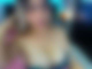 Live cam show with YourTeenageDream18 - Latina on Camsoda