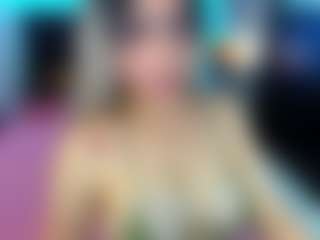 Live cam show with YourTeenageDream18 - English on Hubzter Live