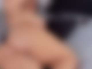Live cam show with 69Hotemptation - Tittyfuck on makecum.org