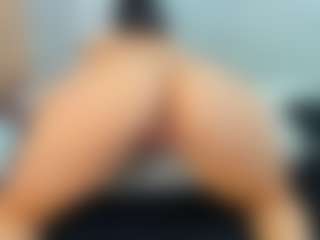 Antonella-West's Live Sex Cam Show