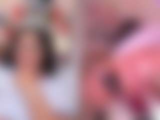 Live cam show with MayaRouse - Fingering on Camsoda
