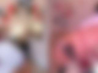 Live cam show with MayaRouse - Anal MILF on Dare Cams