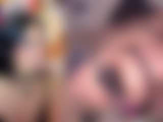 Live cam show with MayaRouse - Striptease MILF on xfollow cams