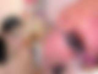 Live cam show with MayaRouse - Squirt MILF on Free Soda