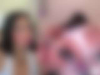 Live cam show with MayaRouse - Young Adult on CamwithHer