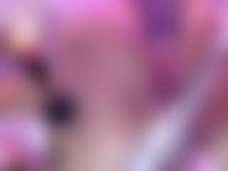 Live cam show with MayaRouse - Public BBW on Mixed Magazine Live