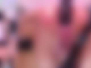 Live cam show with MayaRouse - 420 Mature on Camsoda