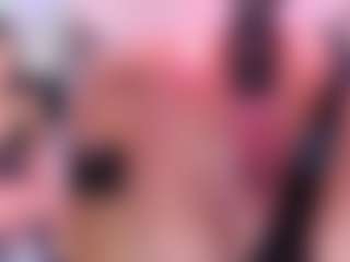 Live cam show with MayaRouse - Asshole on madthumbs