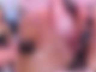Live cam show with MayaRouse - Shaved Pussy MILF on SinfulBabes