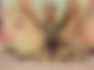 Yaya-11's Live Sex Cam Show
