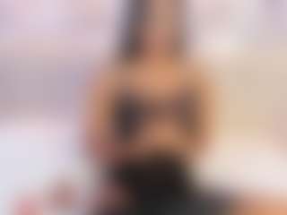 Live cam show with Gigii-miller - Ass Clapping on Camsoda