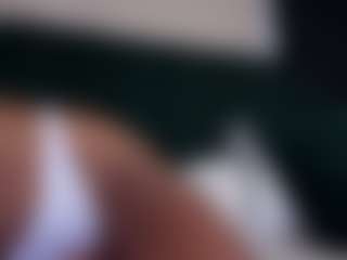 Kharmen2's Live Sex Cam Show
