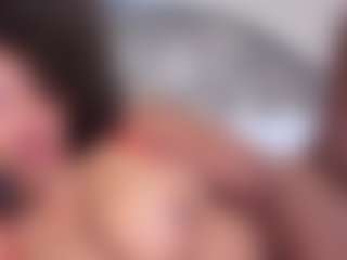 Kharmen2's Live Sex Cam Show
