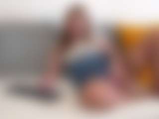 Live cam show with MikeandLana - Strip on Instabang