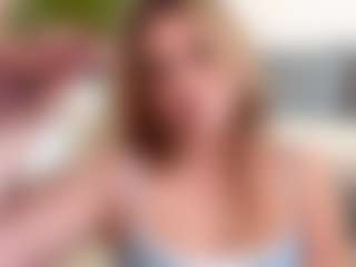 Live cam show with MikeandLana - Average on Camiplay Live