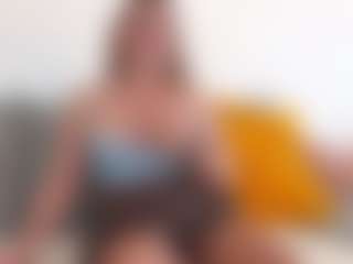 MikeandLana's Live Sex Cam Show