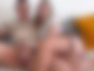 MikeandLana's Live Sex Cam Show