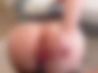 MikeandLana's Live Sex Cam Show