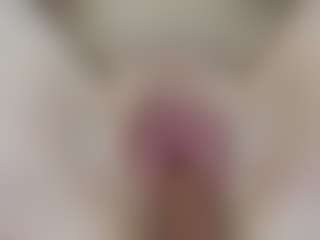 Live cam show with Oseangirl - Strip on Camsoda