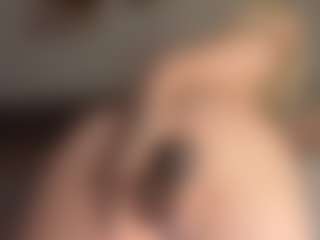 Live cam show with Maria - Moaning on Stripli.com