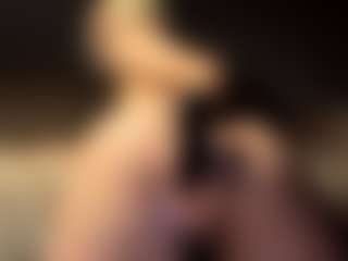 Live cam show with Maria - Tittyfuck on livesuperchat.net